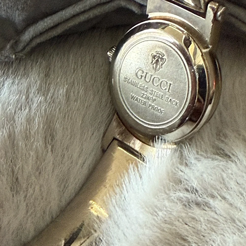 Gucci Women's Silver Vintage Watch